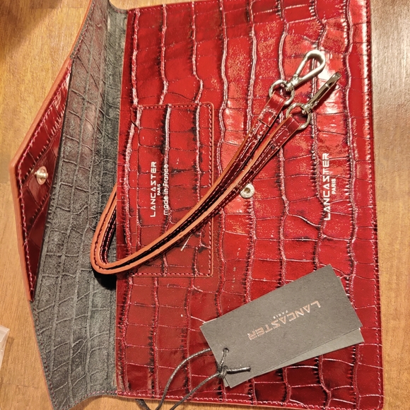 NWT Lancaster Exotic Croco Irisé CLUTCH AIR Rubis - Picture 4 of 8